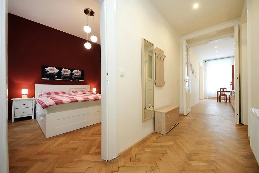 Historic Centre Apartments V Prague